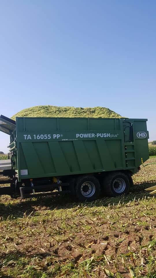 landwirtschaftliche Dienstleistungen der Firma Agrar & Forst Service TEUFL