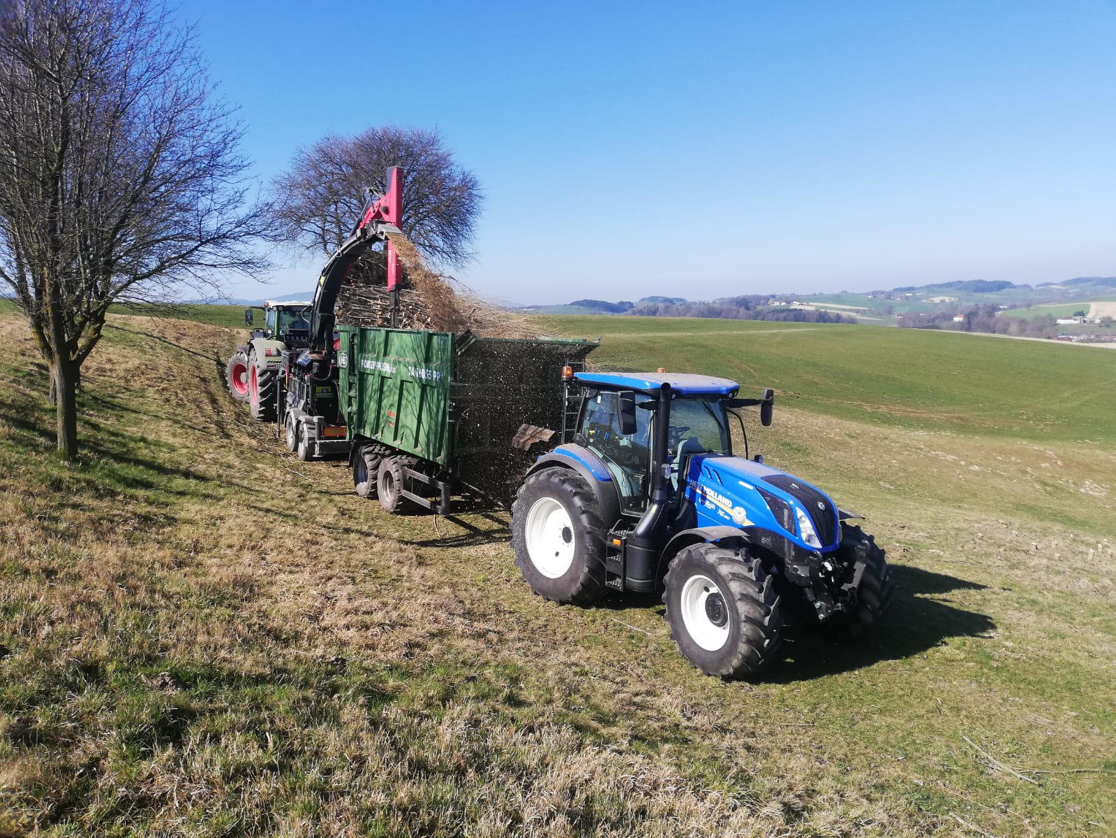 landwirtschaftliche Dienstleistungen der Firma Agrar & Forst Service TEUFL